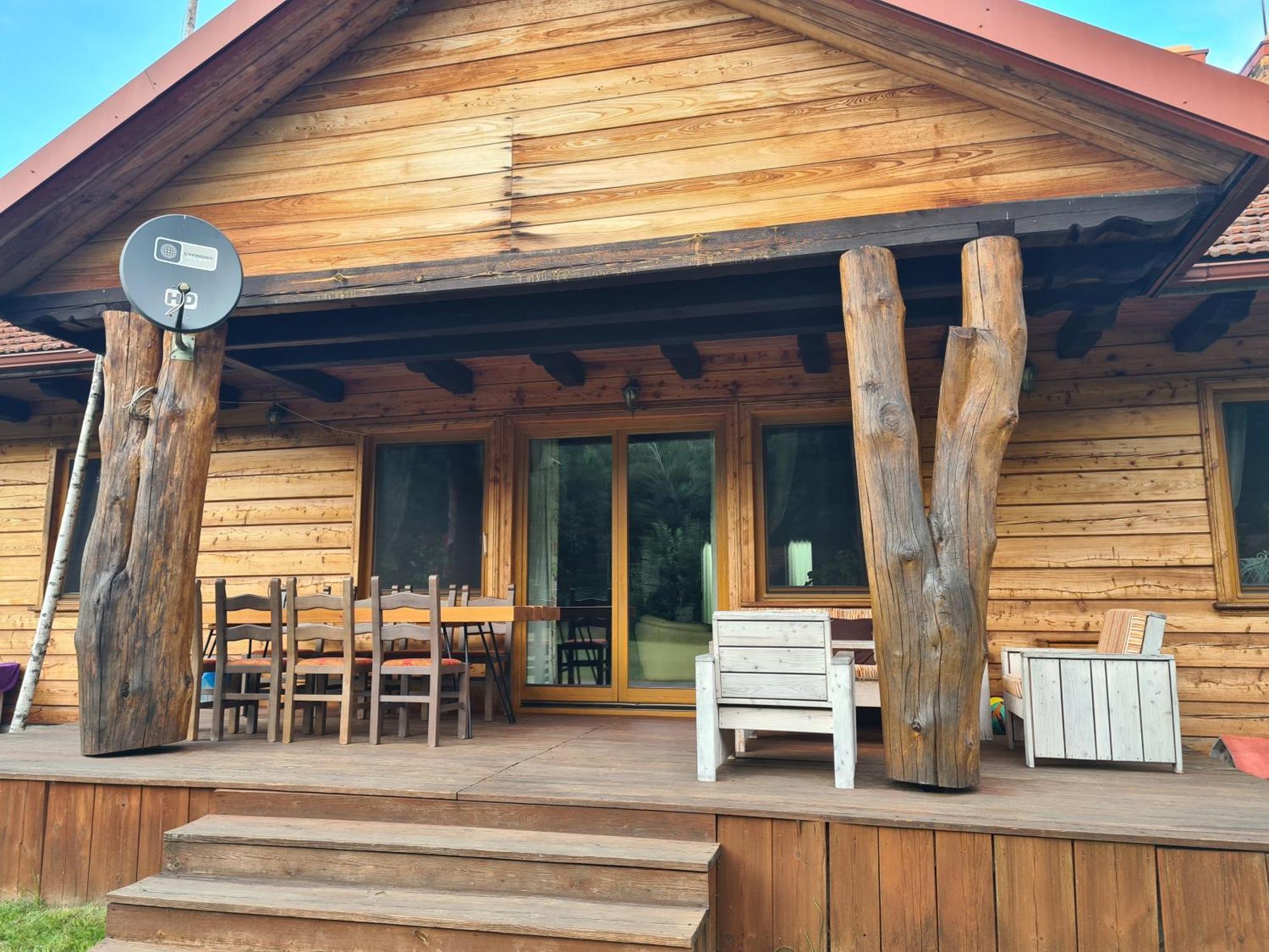 Dworek Ogrodniki: Rustic Retreat with Pool, Sauna, and Lakeside Charm Tuczna Exterior photo